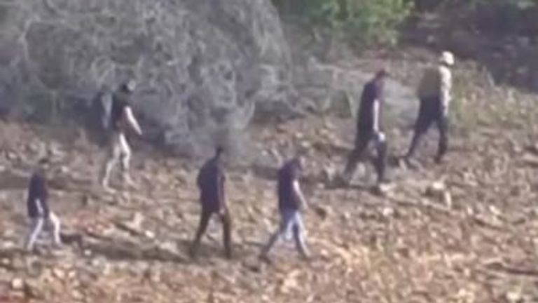 Die Polizei untersuchte weiterhin das Verschwinden von Madeleine McCann an einem Stausee in Portugal, etwa 50 Kilometer von der Stelle entfernt, an der das britische Kind vor 16 Jahren vermisst wurde.